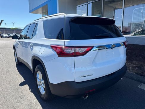 Used 2020 Chevrolet Traverse LT AWD/4WD image 8