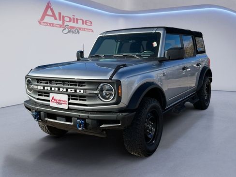 Used 2022 Ford Bronco Black Diamond image 1