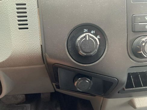 Used 2014 Ford F350 XL w/ Power Equipment Group image 27