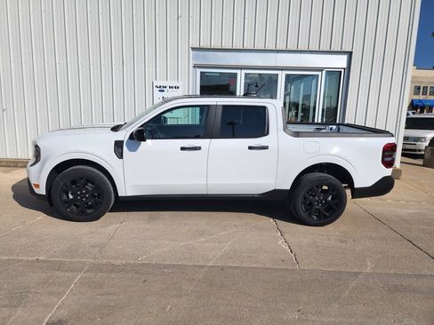 New 2025 Ford Maverick XLT w/ XLT Luxury Package image 2