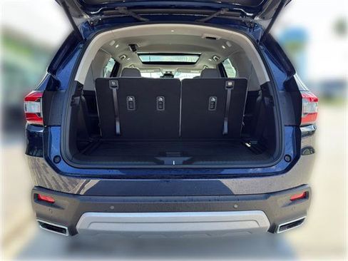 Used 2024 Honda Pilot Touring image 6