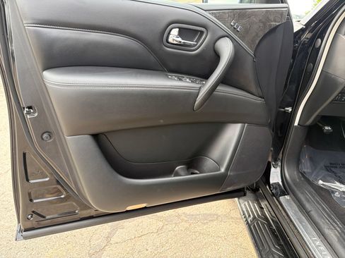 Used 2020 INFINITI QX80 Luxe w/ Proassist Package AWD/4WD image 12