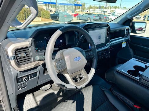 Used 2024 Ford F150 XL w/ Equipment Group 103A High image 9