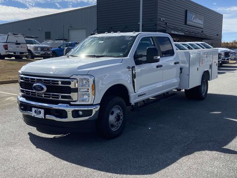 New 2026 Ford F350 XL w/ XL Chrome Package AWD/4WD image 7