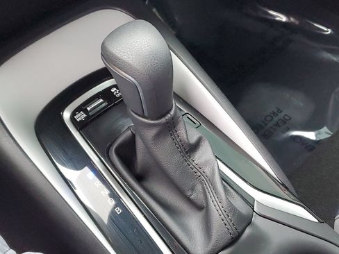 Certified 2024 Toyota Corolla LE w/ LE Convenience Package FWD image 30