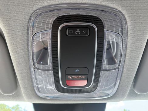 Used 2026 Hyundai Kona SEL Premium FWD image 36