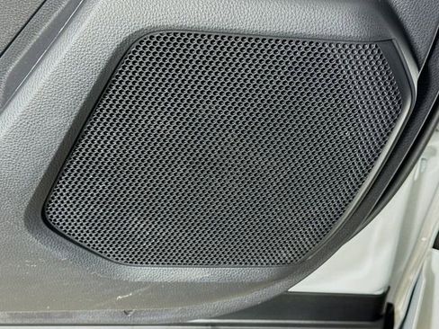 Certified 2023 Toyota Highlander XLE image 15