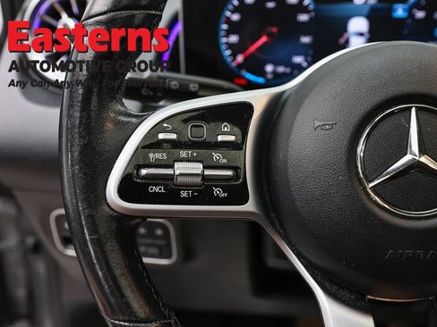 Used 2021 Mercedes-Benz GLB 250 4MATIC image 15
