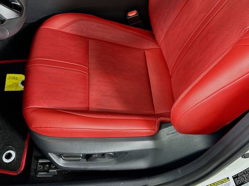 Used 2025 Toyota Camry XSE FWD image 20