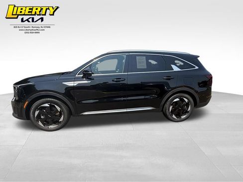 Used 2025 Kia Sorento SX Prestige AWD/4WD image 4