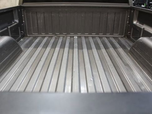 Used 2006 GMC Sierra 2500 SLT w/ Onstar Plus Package image 12