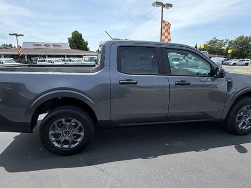New 2026 Ford Maverick XLT w/ XLT Luxury Package FWD image 3