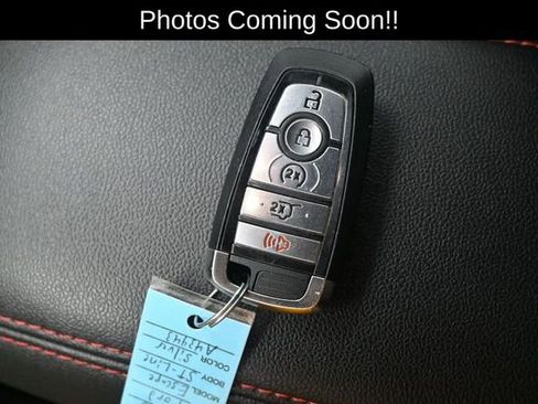 Used 2025 Ford Escape ST-Line Select AWD/4WD image 16