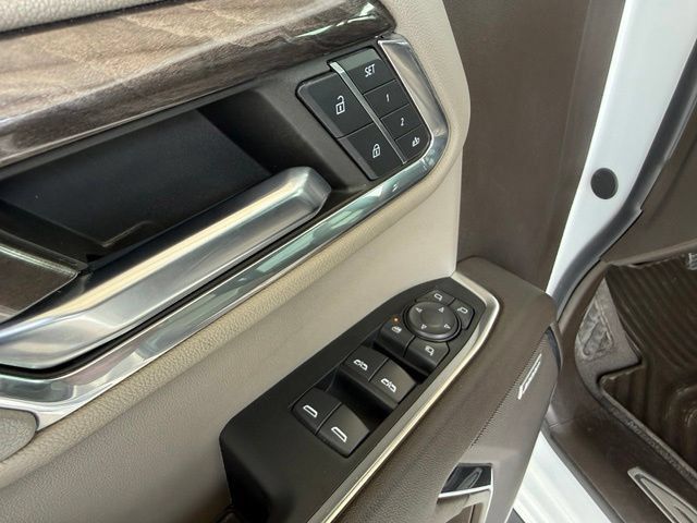 Used 2024 Chevrolet Silverado 1500 LTZ AWD/4WD image 15