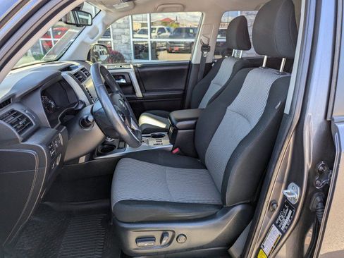 Used 2021 Toyota 4Runner SR5 AWD/4WD image 12
