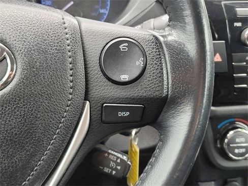 Used 2014 Toyota Corolla S image 26