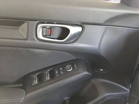 Certified 2024 Honda Civic Sport image 11