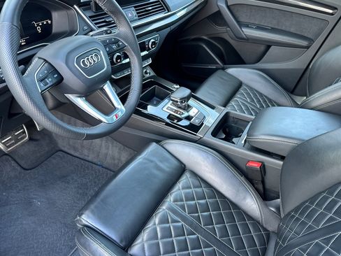 Used 2021 Audi SQ5 Premium Plus w/ Premium Plus Package image 9