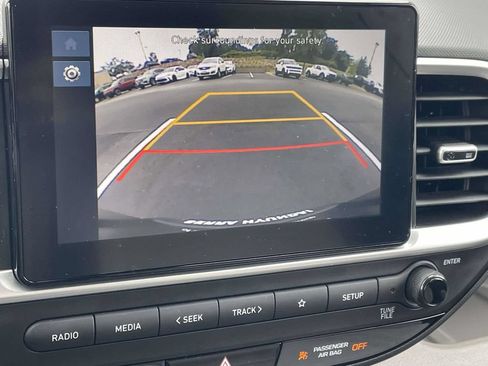 Certified 2026 Hyundai Venue SEL FWD image 16