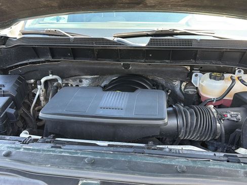 Used 2025 Chevrolet Silverado 1500 LTZ AWD/4WD image 38