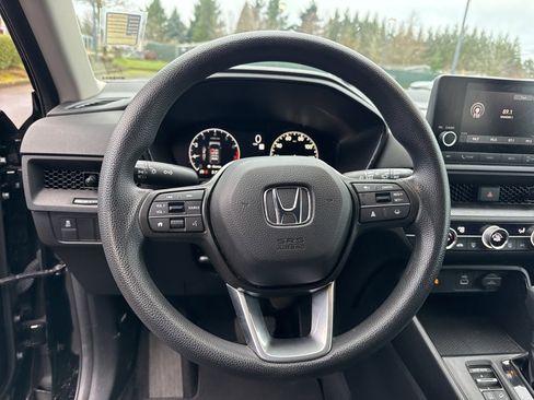 Certified 2025 Honda CR-V LX image 10