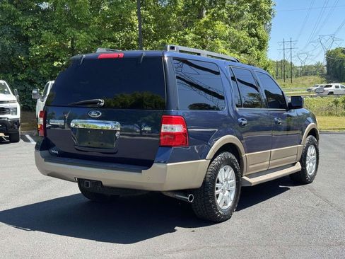 Used 2013 Ford Expedition XLT AWD/4WD image 23