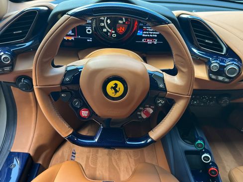 Used 2019 Ferrari 488 Pista Coupe RWD image 15
