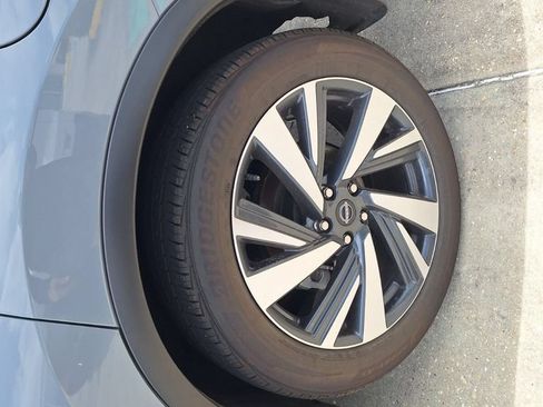 Used 2024 Nissan Murano SL FWD image 26