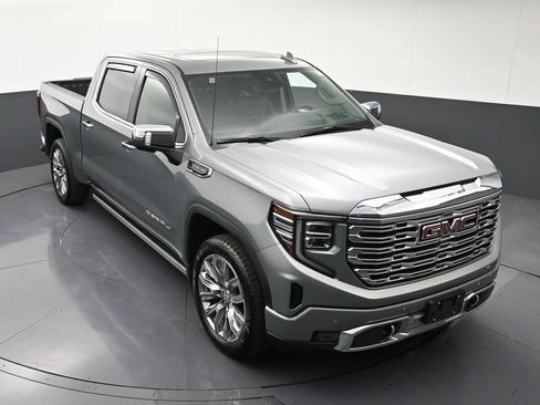 Certified 2023 GMC Sierra 1500 Denali w/ Denali Reserve Package AWD/4WD image 21
