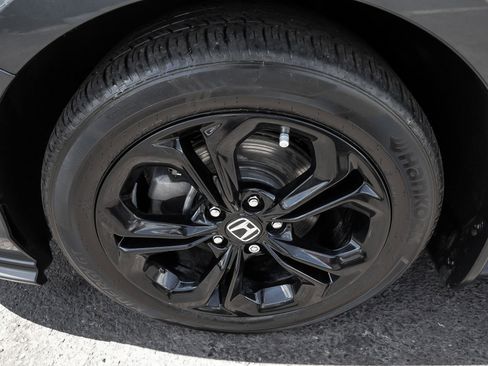 Used 2025 Honda Accord SE image 9