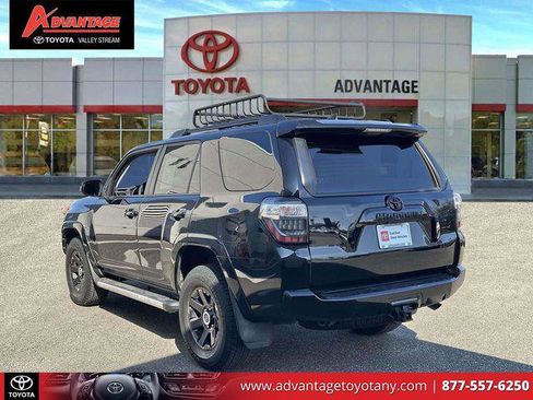 Certified 2022 Toyota 4Runner Trail Special Edition AWD/4WD image 10