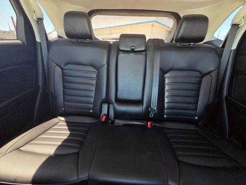Used 2024 Ford Edge SEL AWD/4WD image 22