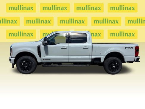 New 2026 Ford F250 Lariat w/ Black Appearance Package AWD/4WD image 13