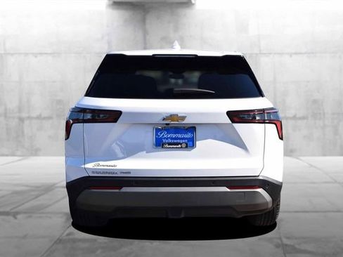 Used 2025 Chevrolet Equinox LT image 6