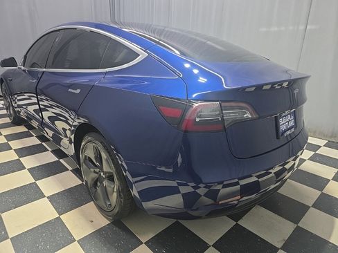 Used 2018 Tesla Model 3 Long Range image 6