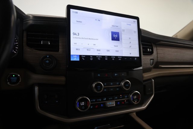 Used 2023 Ford Expedition Limited AWD/4WD image 22
