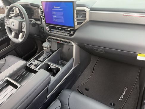 New 2026 Toyota Tundra Limited AWD/4WD image 24