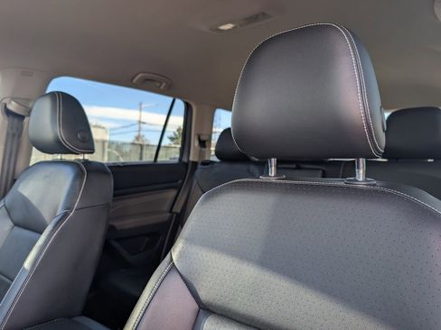 Used 2022 Volkswagen Atlas SE image 9