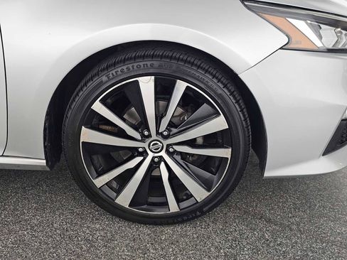 Used 2020 Nissan Altima 2.5 SR image 9