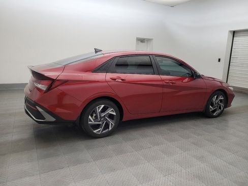 Used 2025 Hyundai Elantra Sport FWD image 10