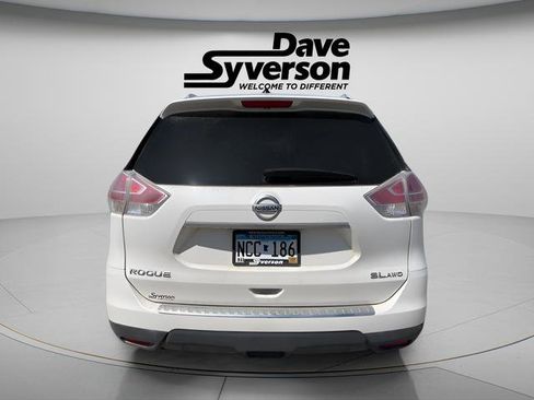 Used 2015 Nissan Rogue SL image 5