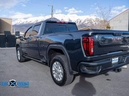 Used 2023 GMC Sierra 2500 Denali w/ Denali Ultimate Package image 5