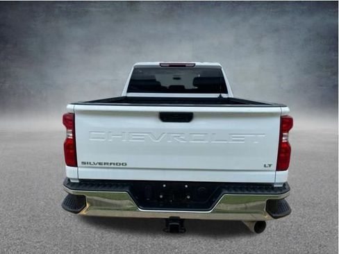 Used 2023 Chevrolet Silverado 2500 LT w/ Convenience Package AWD/4WD image 6