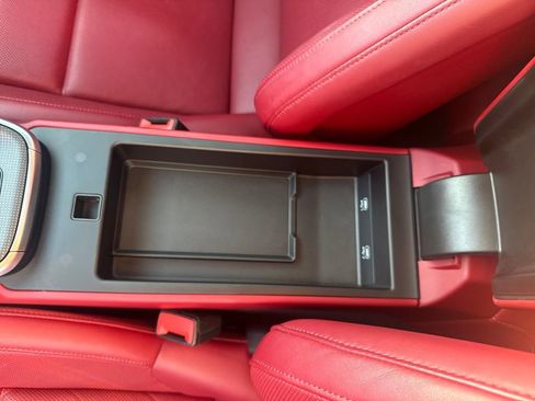 Used 2022 Porsche 911 Carrera image 26