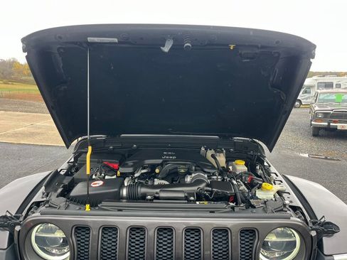 Used 2019 Jeep Wrangler Unlimited Rubicon image 33