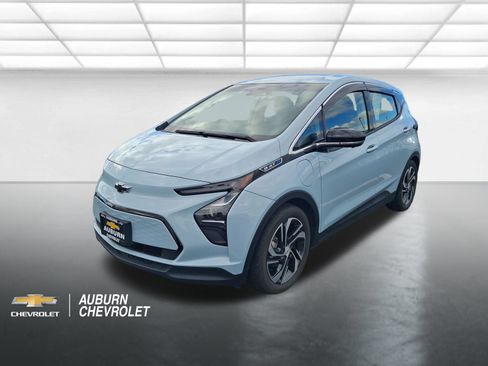 Used 2023 Chevrolet Bolt LT FWD image 7