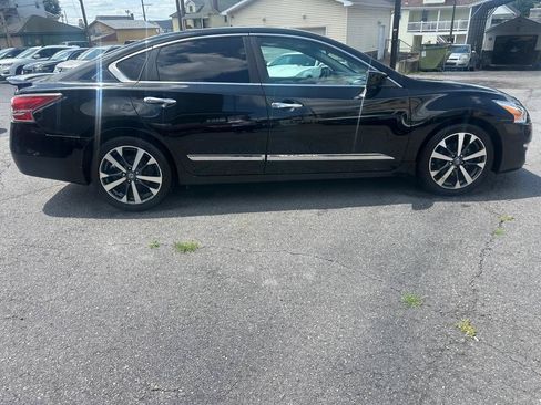 Used 2015 Nissan Altima 2.5 S w/ Power Driver Seat Package FWD image 6
