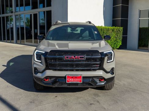 New 2026 GMC Terrain AT4 AWD/4WD image 2