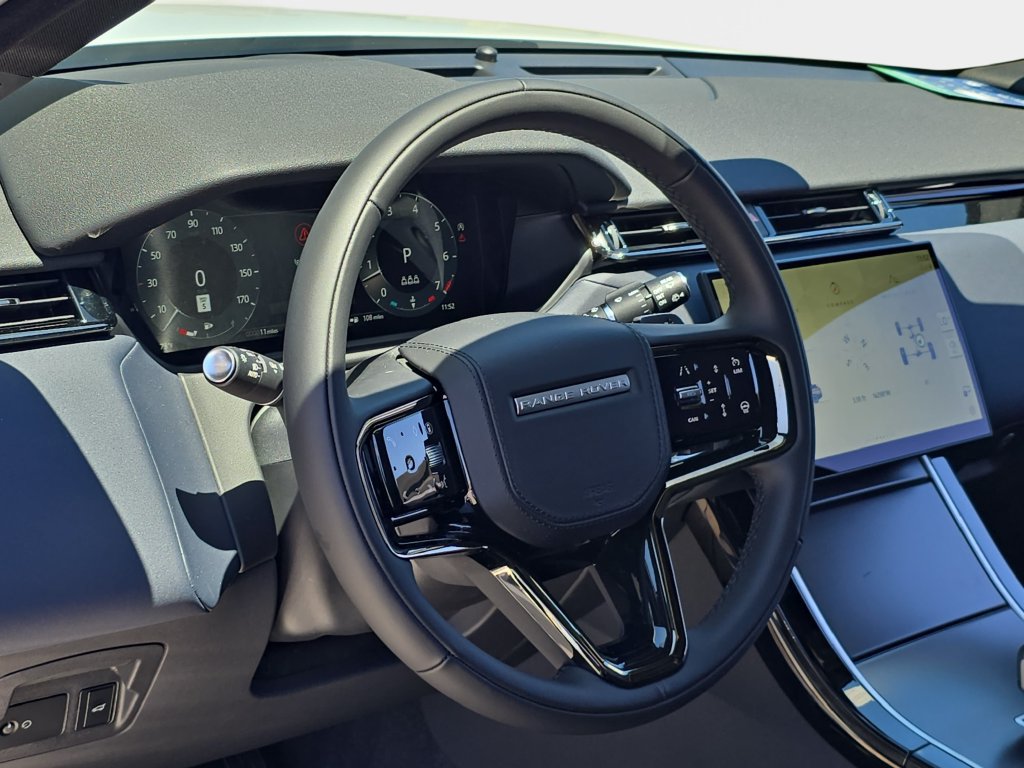 New 2026 Land Rover Range Rover Velar S AWD/4WD image 16