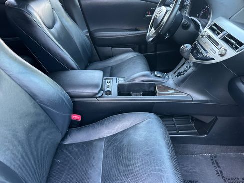 Used 2013 Lexus RX 450h AWD w/ Navigation Pkg image 26